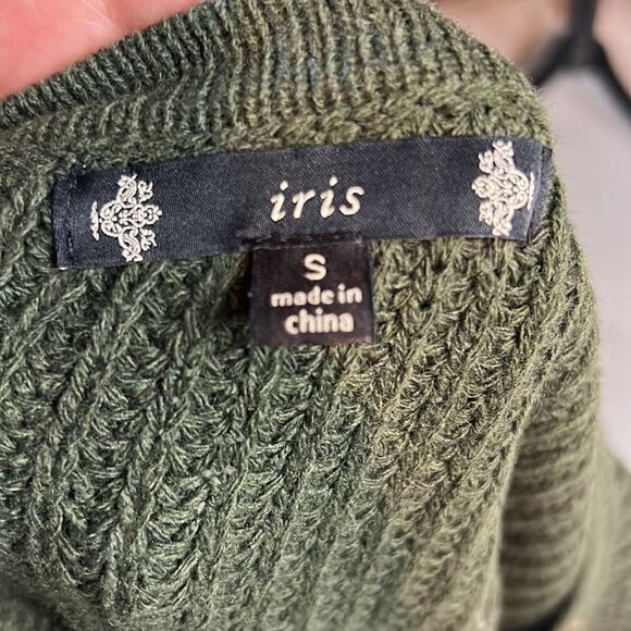 Iris sweater  - Picture 6 of 6